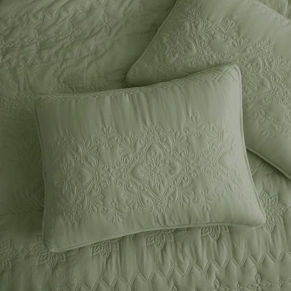 Boho Sage Green Quilt Twin Size Bedding Sets with Pillow Sham, Bohemian Lightweight Soft Bedspread Coverlet, Farmhouse Floral Vintage Thin Comforter Bed Cover All Season, 2 Pieces, 68x90 inches