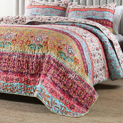 Boho Style King Quilt Set Reversible Bohemian Floral Strip Quilt Beddding Set, Soft and Lightweight Bedspread for All Season, Oversize King Bed Coverlet with 2 Matching Pillow Shams (3 Pieces)