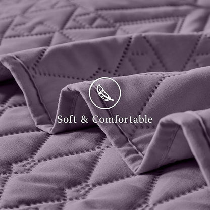 akkialla King/Cal King Quilt Set, Grayish Purple Lightweight Microfiber Bedspread Coverlet, Boho Geometric Pattern, Soft All-Season Bedding, 3-Piece (1 Quilt, 2 Pillow Shams) | Breathable fabric, Modern style, Easy care