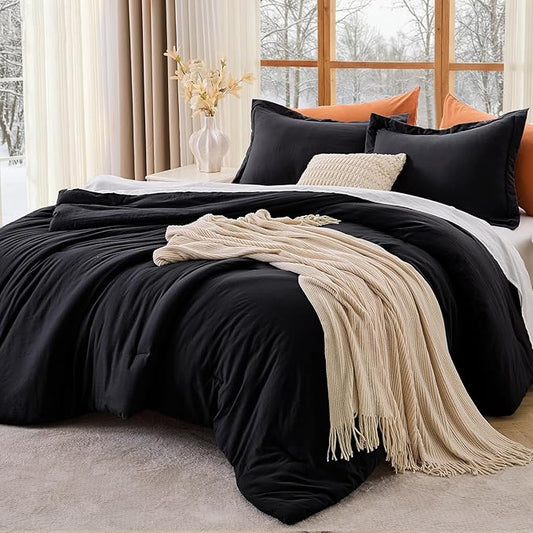MUXHOMO Black King Size Comforter Set, All Season Ultra Soft Down Alternative Bedding - 3 Piece Lightweight Bed Set Includes 1 Comforter (104"x90") and 2 Pillow Shams (20"x36")