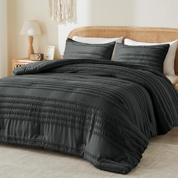 BEDELITE Boho King Size Comforter Set - Dark Grey Tufted Striped Bed Set 3 Pieces, Soft Vintage Farmhouse Comforter for All Seasons, Boho Home Decor,Fluffy Jacquard Bedding with Pillow Sham