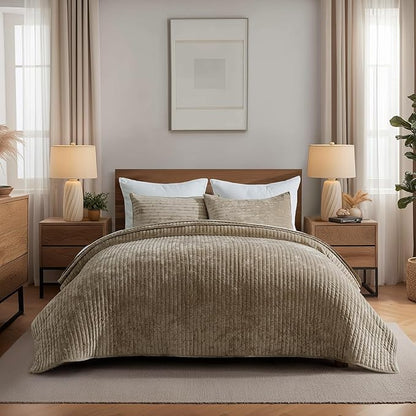 EVERGRACE Velvet Quilt Set Queen Size, Luxurious Soft Striped Channel Bedding Set, Lightweight Velvet Comforter for All Season, Oversized Bedspread Coverlet with 2 Matching Shams, Sand Dune
