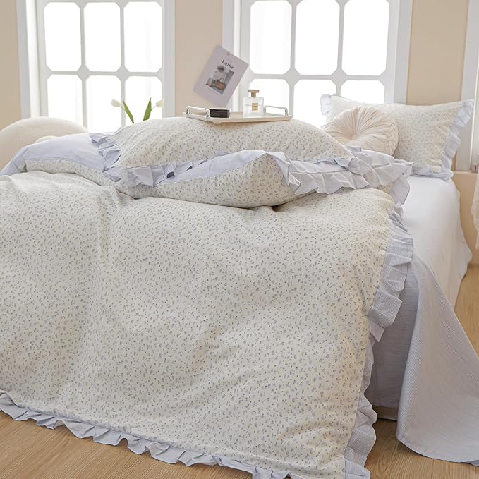 Blue Floral Queen Size Comforter Sets Ruffle Lightweight Bedding Set Boho Fluffy Cute Down Alternative Bedding Comforter Set Cozy Farmhouse Microfiber Blue Striped Comforter with 2 Pillowcases