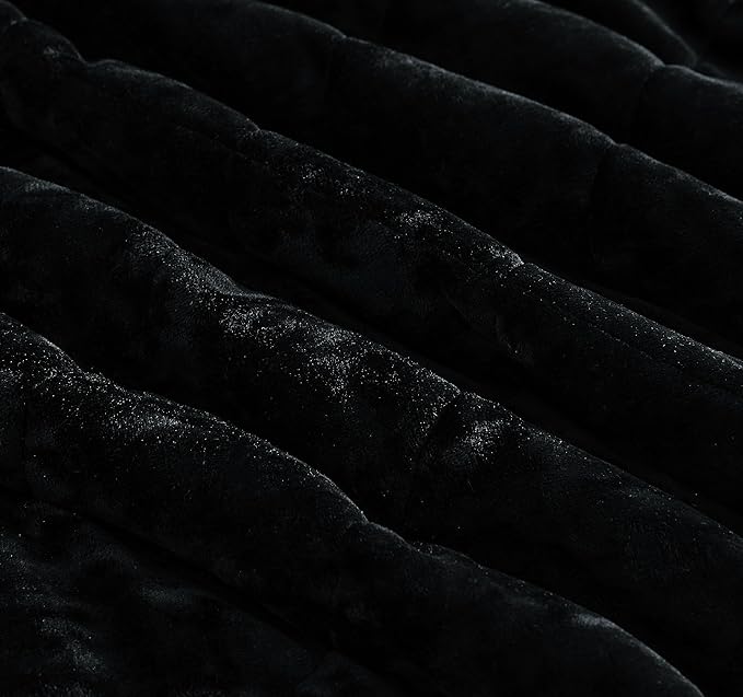 Chezmoi Collection Lux Black Velvet Quilt Queen Set, 3-Piece Lush Plush Distressed Velvet Bedding All Season Lightweight Comforter Brushed Microfiber Reverse with Diamond Stitch Quilting