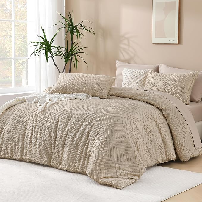 Andency Khaki King Size Comforter Set, 3 Pieces Boho Soft Bedding Set & Collections, Farmhouse Tufted Fluffy Warm Bedding Comforter Sets for King Bed (1 Comforter 104x90In, 2 Pillowcases)