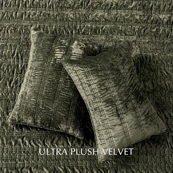 EVERGRACE Luxury Ruched Velvet Quilt King Size, Ultra Soft Bedspread Coverlet Set, Lightweight Velvet Comforter, Quilted Bedding Cover with 2 Matching Shams for All Season, Olive Green