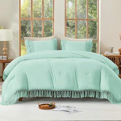 Andency Comforter King Size Set Mint, 3 Pieces Boho Tassel Lightweight Fluffy Bedding Comforters & Sets, Soft All Season Bed Set (104x90In Comforter & 2 Pillowcases)