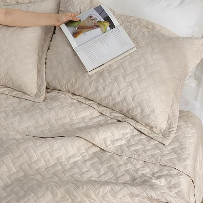 Bedsure Quilts King Size - Lightweight Bedspreads King Size with Basket Weave Pattern, Soft Quilt Bedding Set, Light Beige Comforter Set Coverlet for All Seasons with 2 Pillow Shams (106" x 96") | Skin-Friendly Soft, All-Season Comfort, Breathable, Lig...
