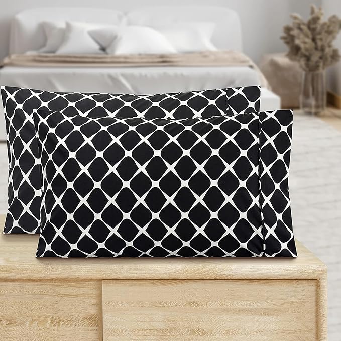 Elegant Comfort Luxury Ultra-Soft 2-Piece Pillowcase Set - 1500 Premium Hotel Quality Microfiber Double Brushed - Wrinkle Resistant, Standard/Queen, Bloomingdale Pattern Black