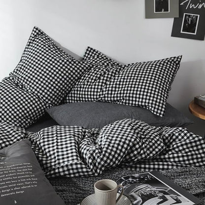 mixinni Black Gingham Comforter Set Full, Plaid Comforter Set 3 Pieces 1 Black Grid Comfoter with 2 Pillow Cases for All Seasons, Soft Fluffy Modern Grid Pattern Printed Bedding-Full Size