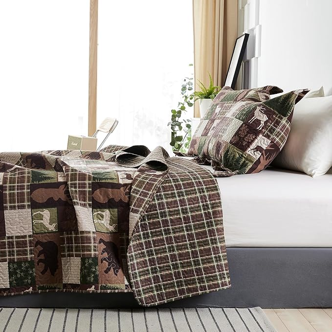 Ycosy Lodge Plaid Quilt Set Moose Bear Bedding Twin Size Rustic Bedspread Cabin Coverlet Wildlife Forest Quilts Comforter Summer Lightweight Bed Cover with 2 Pillow Shams