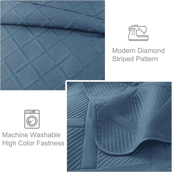 Exclusivo Mezcla King Size Quilt Set with Modern Striped Pattern, 3 Pieces Lightweight Grayish Blue Quilts Bedding Set, Soft Bedspreads Coverlets for All Seasons