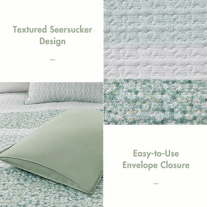 Madison Park Quilt Set, Seersucker Floral Coverlet for King Size Bed, All Season Lightweight Bedding, Farmhouse Quilt Set, Vermicelli Quilting, Throw Pillow, Caralie, King/Cal King Green 4 Piece