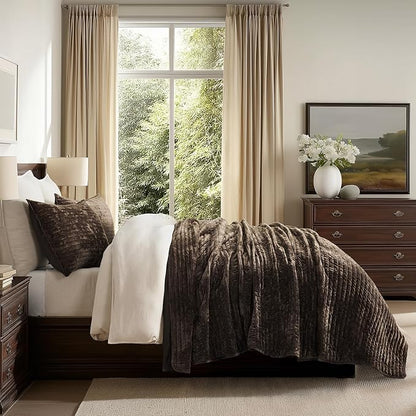 EVERGRACE Velvet Quilt Set California King 118'' x 106'', Luxurious Soft Striped Channel Bedding Set, Lightweight Velvet Comforter for All Season, Oversized Bedspread Coverlet w/ 2 Shams, Walnut Brown
