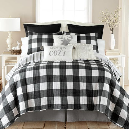 Levtex Home - Camden Quilt Set -Twin/Twin XL Quilt (68 x 86 in.) + One Standard Pillow Sham (26 x 20 in.) - Buffalo Check in Black and Cream - Reversible Pattern - Cotton
