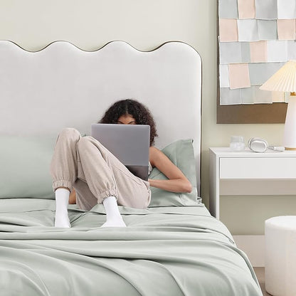 UGG Hedi Full XL Sheet Set 4-Piece Luxury Cooling Sheets Deep Pockets Premium Bedding with 2 Pillow Shams Hypoallergenic Machine Washable Soft Lightweight Bed Set for Bedroom, Full XL, Mineral Green