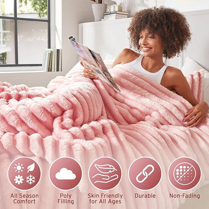 Intelligent Design Queen Comforter Set, Plush Bedding, Microfiber Reverse, 3 Piece, Lightweight, Super Soft Ribbed Velvet Comforter 2 Shams, All Season Fluffy Bed Set, Avril, Full/Queen Blush Ombre