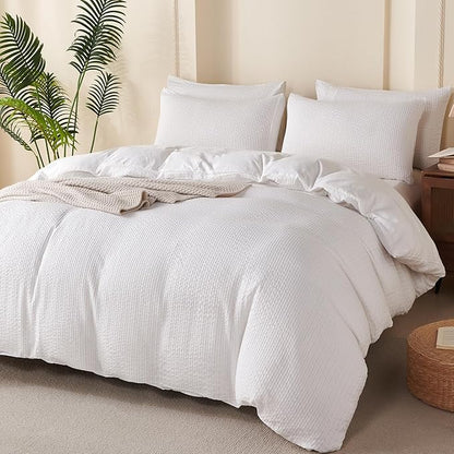 Comforter Set King Striped White - Luxury Soft Washed Microfiber Jacquard 3 Pieces Bedding Set for All-Season with 2 Pillowcases, Breathable Durable Comfy (White Striped)