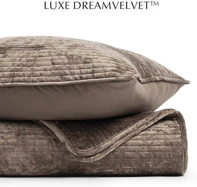 EVERGRACE Velvet Quilt Set King Size, Luxurious Soft Quilted Bedding Sets, Lightweight Velvet Comforter for All Season, Striped Channel Bedspread Coverlet with 2 Shams, Natural Tan