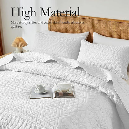 akkialla Twin Size Quilt Bedding Set,White Lightweight Microfiber Soft Bedspreads,Modern Style Geoetric Pattern Coverlet Set for All Seasons,2 Piece(1 Quilt,1Pillow Sham)