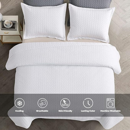 Maple&Stone Quilt Set Twin/Twin XL, Lightweight White Bedspread Ultrasonic Chevron Pattern Light Coverlet for All Season Comforter Bedding Decor - 2 Piece Twin Extra Long Bed Cover Sets