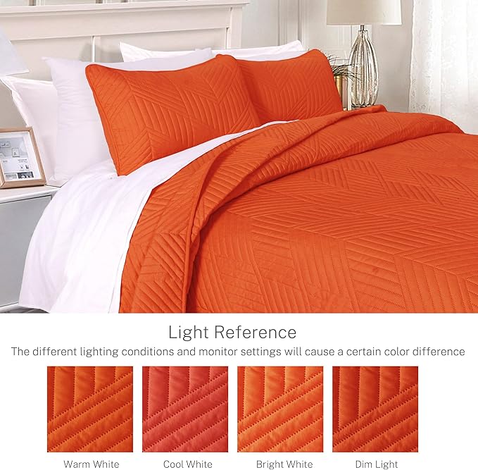 Exclusivo Mezcla Ultrasonic King Quilt Bedding Set, Lightweight Burnt Orange Bedspreads Soft Modern Geometric Coverlet Set for All Seasons (1 Quilt and 2 Pillow Shams)