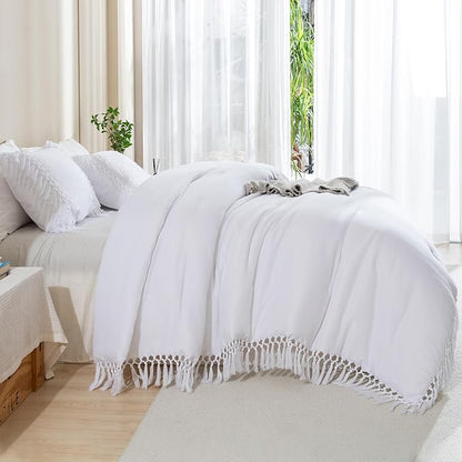 Andency White Comforter Set King, 3 Pieces Boho Tassel Lightweight Soft Bedding Comforter Sets for King Bed, All Season Fluffy Fringe Bed Set (104x90In Comforter & 2 Pillowcases)