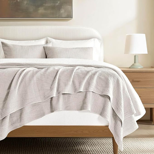 EVERGRACEHOME Cotton Coverlet Set King Size 3 Pieces, Lightweight Soft Ribbed Matelassé Bedspread Quilt Set, Cozy Oversized Quilted Bedding Set with 2 Pillow Shams for All Seasons, Birch
