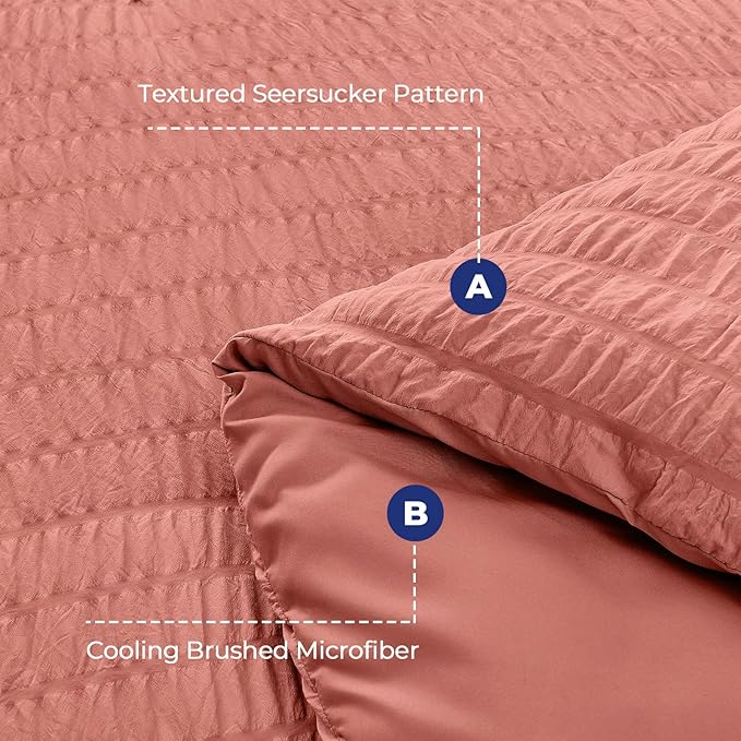 HYMOKEGE Coral Red Duvet Cover Full Size, Ultra Soft 3-Piece Seersucker Duvet Cover Set with Zipper Closure, Soft Brushed Microfiber Bedding Set with 8 Corner Ties (80"x90", 2 Pillowshams)