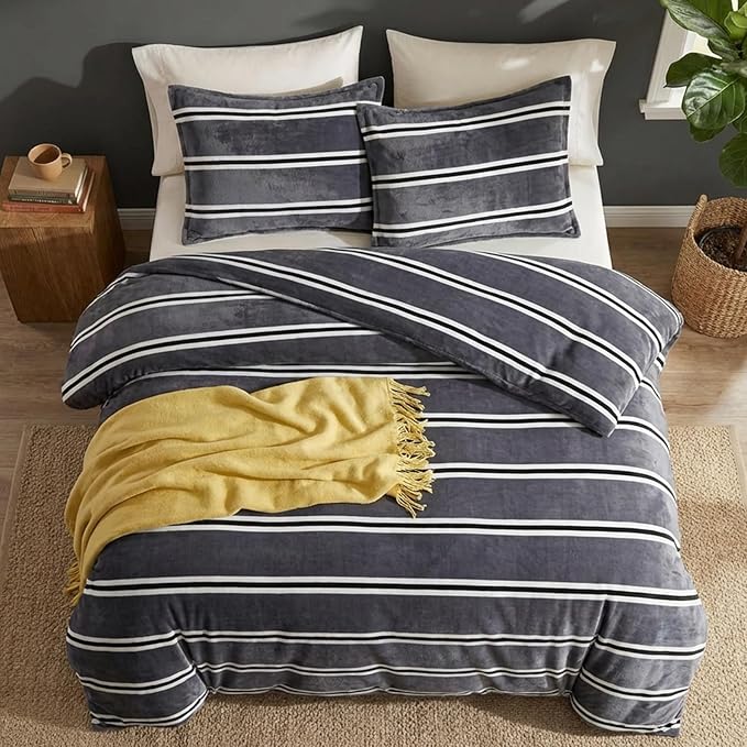 Bedbay Grey Striped Bedding Comforter Set Queen Size Luxury Velvet Fleece Comforter Set 3 Pcs Fluffy Plush Flannel Bedding Set Cozy Reversible Fleece Soft Warm Shaggy Faux Fur Bed Set All Season