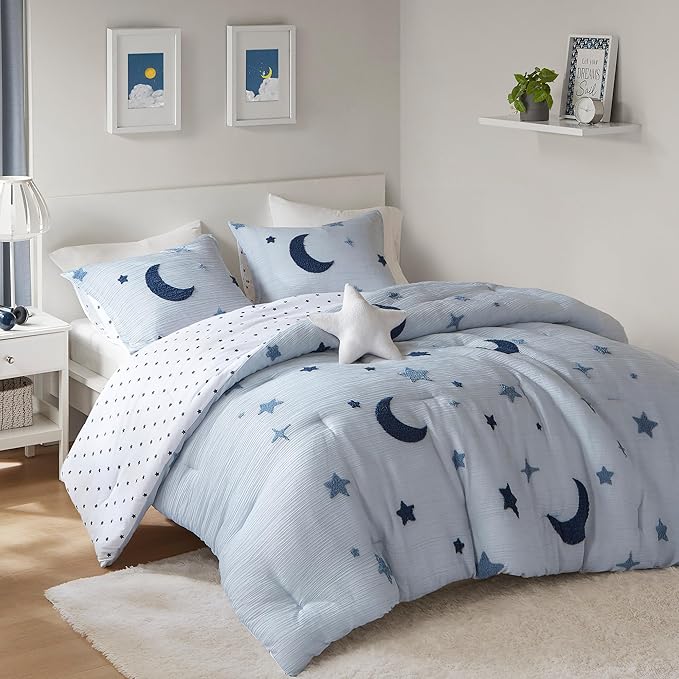 Intelligent Design Kids Cosmos Full Size Comforter Set – Blue Star and Moon Tufted Chenille, Reversible 4-Piece Bedding with Star Pillow, Full/Queen