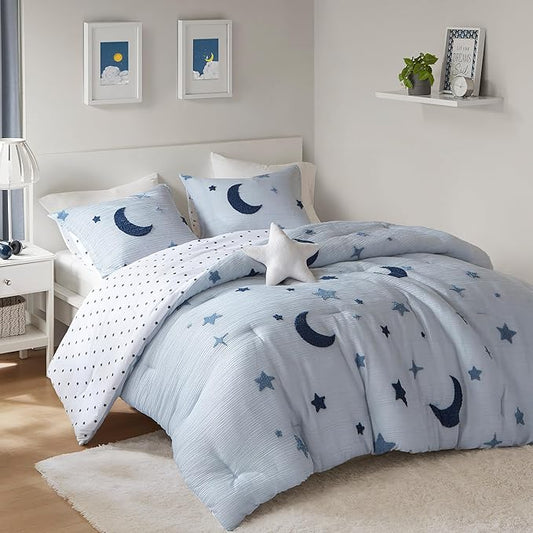 Intelligent Design Kids Cosmos Full Size Comforter Set – Blue Star and Moon Tufted Chenille, Reversible 4-Piece Bedding with Star Pillow, Full/Queen