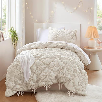 Intelligent Design Twin Comforter Set – Ivory Lily Puffy Floral Shabby Chic Boho Bedding for Girls, Ultra-Soft, Lightweight & All-Season, Twin