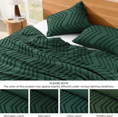 Litanika Oversized King Comforter Set Super King Size 120x120, 3 Pieces Dark Emerald Green Chevron Tufted Solid Bedding Comforter Sets, Fluffy Bed Set