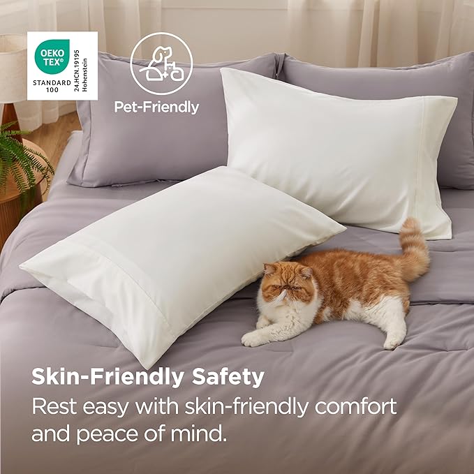 Bedsure Queen Pillow Cases Set of 2 - Ivory Brushed Microfiber Pillowcase 2 Pack, Super Soft Pillowcase, Cream Pillow Case Covers with Envelope Closure for Kids, Wrinkle, Fade Resistant, 20x30 Inches