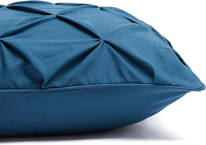 Amazon Basics 2 Piece Soft, Lightweight Down-Alternative Comforter Bedding Set, Pinch Pleat, Twin/TwinXL, Dark Teal, Geometric