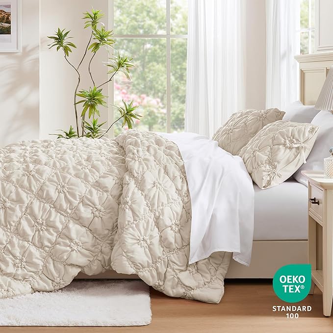 Intelligent Design King Comforter Set – Ivory Lily Puffy Floral Shabby Chic Boho Bedding Comforter Set, Pinch Pleat Bedding Sets, Ultra-Soft, Lightweight & All-Season, King/Cal K