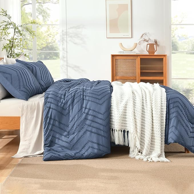 Litanika Ocean Blue King Comforter Set, 3 Pieces Lightweight Tufted Bedding Sets, Down Alternative Comforter Fluffy Bed Set Gift Choice