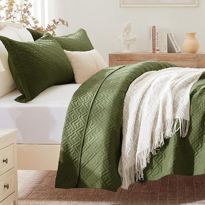 EXQ Home Quilt Set Twin Size Forest Green 2 Piece,Lightweight Soft Coverlet Modern Style Squares Pattern Bedspread Set(1 Quilt,1 Pillow Sham)