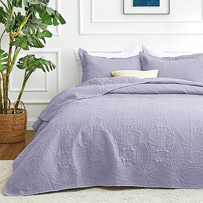 Love's cabin Quilts for Queen Bed Lavender Bedspreads Bedding Set - Lightweight Bedspread Comforter - Coin Pattern Bedding Coverlet for All Season - 3 Pieces (1 Quilt, 2 Pillow Shams)
