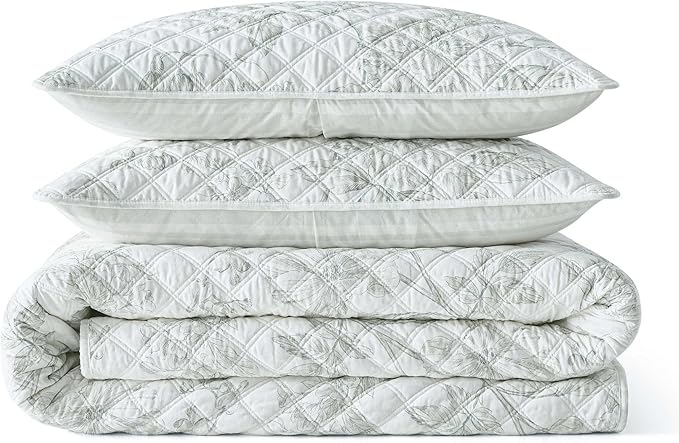 Martha Stewart - King Quilt Set, 100% Cotton Reversible Bedding Set, Incredibly Soft Feel for Year Round Comfort, 3 Piece Bed Set with Matching Pillowcases (Vine Flora Green)