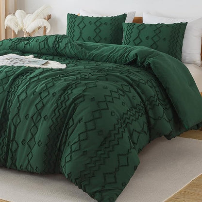 Andency Twin Size Comforter Emerald Green, 2 Pieces (1 Boho Comforter, 1 Pillowcase) Dark Green Tufted Geometric Shabby Chic Bedding, Soft Fluffy Jacquard Farmhouse Bed Set for All Season
