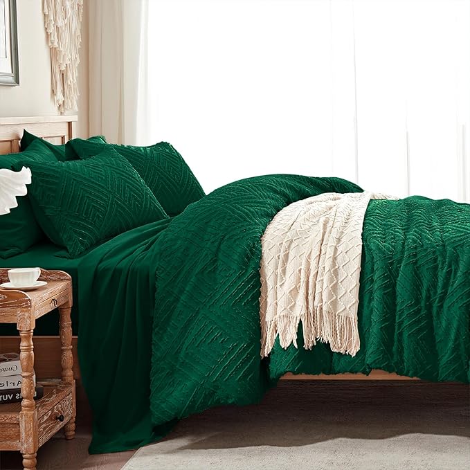 Zzlpp Full Comforter Set 7 pieces, Emerald Green Tufted Bed in a Bag with Comforter and Sheets, All Season Boho Bedding Sets with Comforter, 2 Pillow Shams, 2 Pillowcases, 1 Flat Sheet, 1 Fitted Sheet