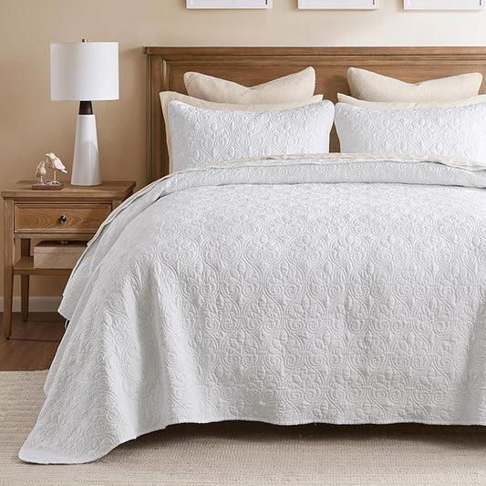 Madison Park Quebec Reversible Quilt Set Damask Design, Double Sided Stitching All Season, Lightweight Bedspread Bedding Set, Matching Sham, White, Full(96"x110") 3 Piece