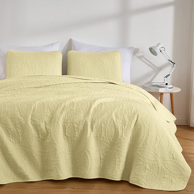 Chezmoi Collection Austin Queen Oversized Bedspread Set, 3-Piece Pinsonic Quilted Lightweight Microfiber Bedspread Coverlet, Pastel Yellow | Oversized, Lightweight, Fade Resistant