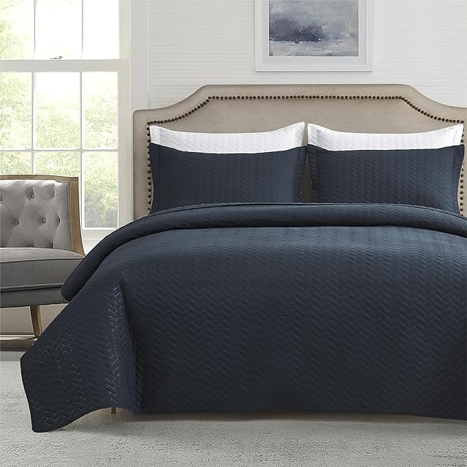 Maple&Stone Quilt Set King Size, Lightweight Navy Bedspread Ultrasonic Chevron Pattern Light Coverlet for All Season Comforter Bedding Decor - 3 Piece King Bed Cover Sets