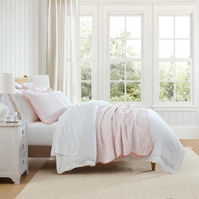 Martha Stewart - Twin Quilt Set, 100% Soft & Breathable Bedding with a Lightweight Feel for Year Round Comfort, 2 Piece Bed Set with Matching Pillowcase (Olivia Gingham Pink)