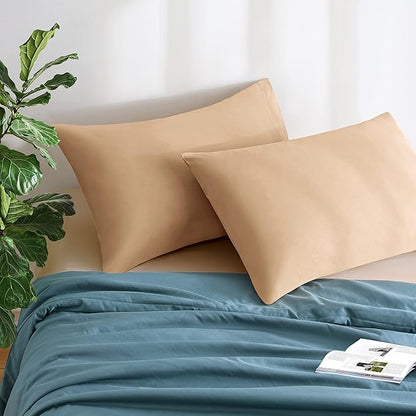 MILVOWOC 2Pcs Brushed Microfiber Queen Pillowcases - 20 x 30 Inch, Camel Pillow Case Set Non Slip Envelope Pillow Cover with Moisture Absorption and Anti-Wrinkle