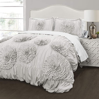Lush Decor Serena Comforter Set, 3 Piece Set, King, Light Gray - Cute Comforter - King Bedding Set - Gray Comforter King Size - Coquette Decor