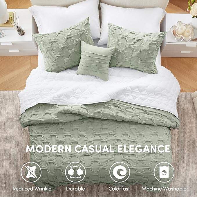 Comfort Spaces Comforter for King Size Bed, Ogee Ruched with Crinkle Texture, Breathable Comforter Set King, All Season Lightweight Bedding Set, Shams, Décor Pilow, King/Cal King Green 4 Piece